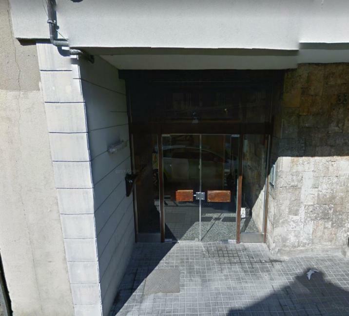 Appartamento Three Bedroom In Sants Barcellona